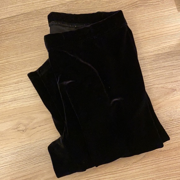 Silence + Noise Black Velvet Leggings - Picture 3 of 3